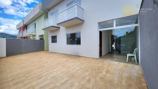 Sobrado com 3 Quartos à venda, 150m² no Centro, Peruíbe