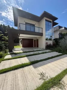 Casa de Condomínio com 4 Quartos à venda, 270m² no São João do Rio Vermelho, Florianópolis