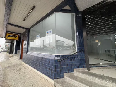 Sala Comercial para alugar, 137m² no Humaitá, Tubarão