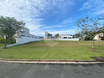 Lote/Terreno à venda, 450m² no Alphaville Nova Esplanada, Votorantim