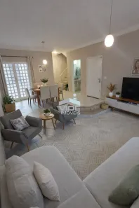 Sobrado com 4 Quartos à venda, 230m² no Parque Jambeiro, Campinas