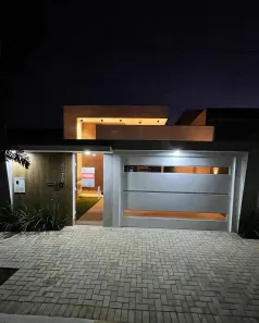 Casa com 3 Quartos à venda, 200m² no Zona II, Umuarama