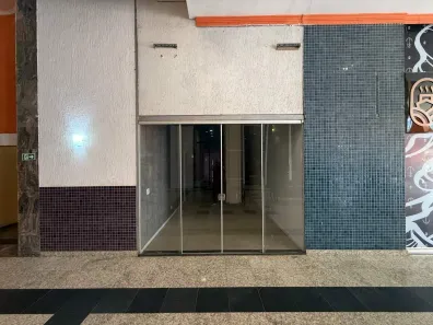 Ponto Comercial para alugar, 67m² no Zona Industrial, Brasília