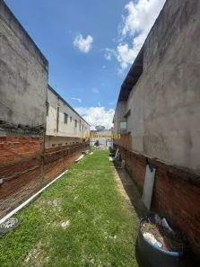 Lote/Terreno à venda, 150m² no Parque Maria Helena, Suzano