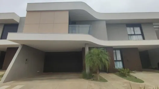 Casa de Condomínio com 3 Quartos para alugar, 188m² no Jardim Paraíso, Maringá