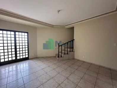 Sobrado com 4 Quartos para alugar, 188m² no Sumarezinho, Ribeirão Preto