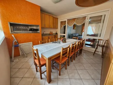 Casa com 3 Quartos para alugar, 240m² no Universitário, Bento Gonçalves