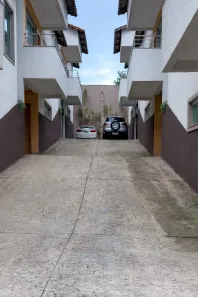 Casa de Condomínio com 3 Quartos à venda, 350m² no Setor Gentil Meireles, Goiânia