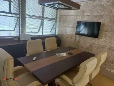 Sala Comercial à venda, 96m² no Santa Efigênia, Belo Horizonte