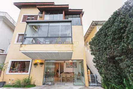 Casa com 3 Quartos à venda, 361m² no Jardim Leonor, São Paulo