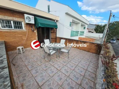 Sobrado com 3 Quartos à venda, 138m² no Vila Scarpelli, Santo André