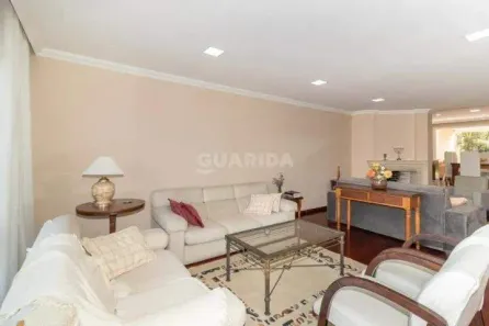Casa com 3 Quartos para alugar, 317m² no Santo Antônio, Porto Alegre