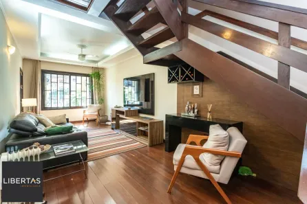 Sobrado com 3 Quartos à venda, 228m² no Jardim Itu, Porto Alegre