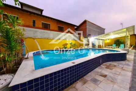 Casa com 5 Quartos à venda, 300m² no Vila Galvão, Guarulhos