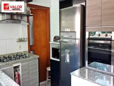 Sobrado com 4 Quartos à venda, 240m² no Vila Suzana, São Paulo