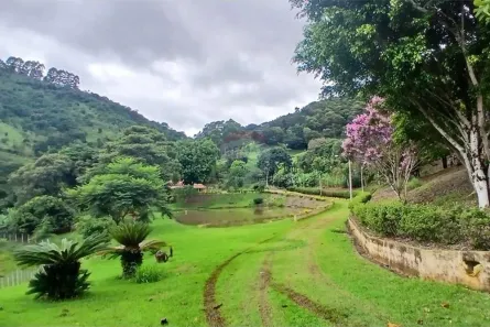Fazenda/Sítio com 3 Quartos à venda, 259198m² no , Extrema