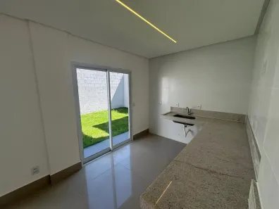 Sobrado com 3 Quartos para alugar, 132m² no Sítios Santa Luzia Residencial, Aparecida de Goiânia