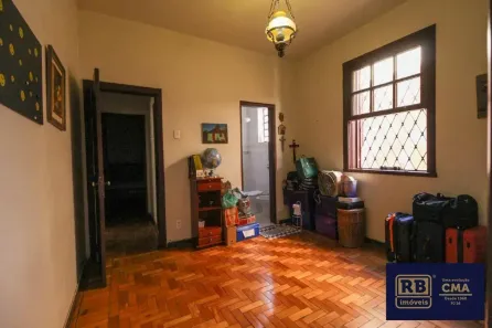 Casa com 4 Quartos à venda, 270m² no Santo Antônio, Belo Horizonte