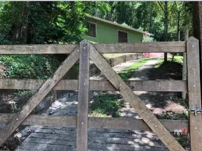 Lote/Terreno à venda, 1920m² no Araras, Petrópolis