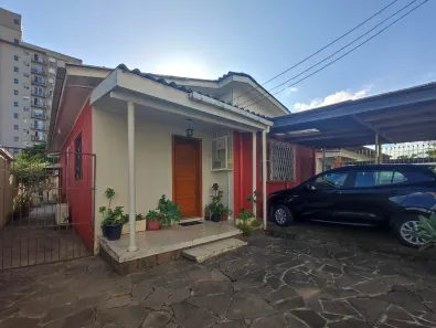 Casa com 2 Quartos à venda, 132m² no Camaquã, Porto Alegre