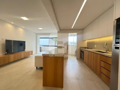 Apartamento com 2 Quartos à venda, 106m² no Coqueiros, Florianópolis