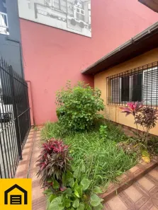 Casa com 2 Quartos para alugar, 150m² no Matriz, Mauá