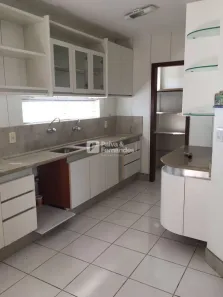Apartamento com 3 Quartos à venda, 194m² no Lagoa Nova, Natal