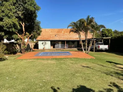 Fazenda/Sítio com 3 Quartos à venda, 253m² no Conceição das Alagoas, Conceição das Alagoas