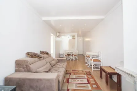 Apartamento com 2 Quartos para alugar, 80m² no Petrópolis, Porto Alegre