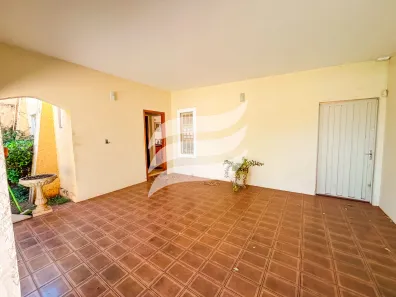 Casa com 3 Quartos à venda, 237m² no Vila Santo Antônio, Araçatuba