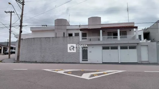 Casa com 3 Quartos à venda, 260m² no Vila Romão, Salto