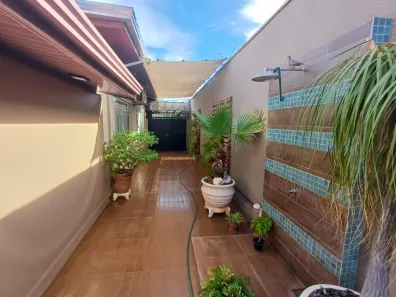 Casa com 3 Quartos à venda, 330m² no Parque Residencial Universo, São José do Rio Preto