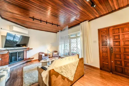 Casa com 4 Quartos à venda, 200m² no Menino Deus, Porto Alegre