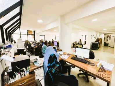 Sala Comercial à venda, 150m² no Boqueirão, Santos