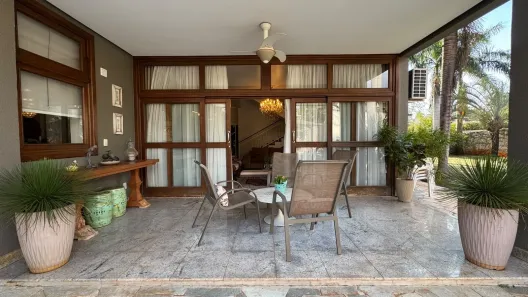 Sobrado com 3 Quartos à venda, 310m² no Jardim Vivendas, São José do Rio Preto