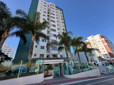 Apartamento com 3 Quartos à venda, 89m² no Barreiros, São José