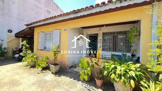 Casa com 2 Quartos à venda, 159m² no Alvinópolis, Atibaia