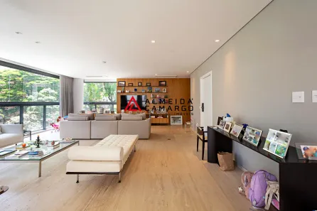 Apartamento com 3 Quartos à venda, 205m² no Jardim Paulista, São Paulo