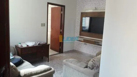 Casa com 3 Quartos à venda, 90m² no Segismundo Pereira, Uberlândia
