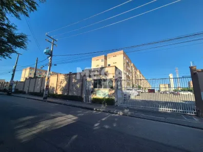 Apartamento com 2 Quartos para alugar, 47m² no Centro, Caucaia