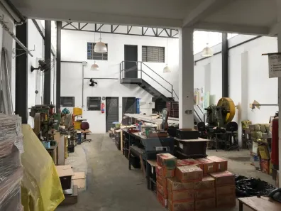 Galpão/Depósito/Armazém para alugar, 280m² no Jardim Pereira Leite, São Paulo