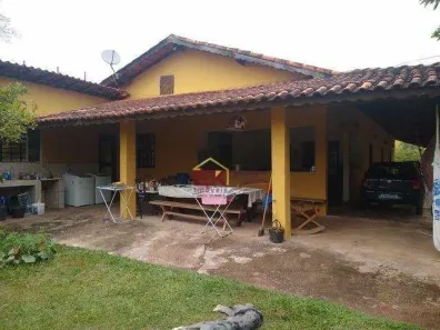 Fazenda/Sítio com 4 Quartos à venda, 580m² no Zona Rural, Paraibuna
