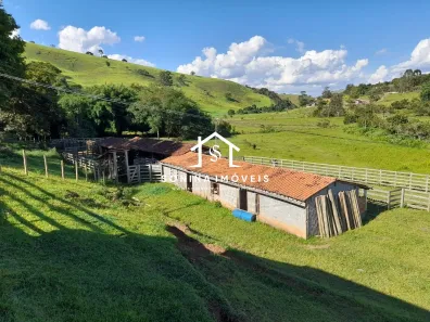 Fazenda/Sítio com 3 Quartos à venda, 200m² no , Cambuí