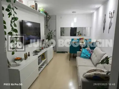 Apartamento com 2 Quartos à venda, 46m² no Curicica, Rio de Janeiro