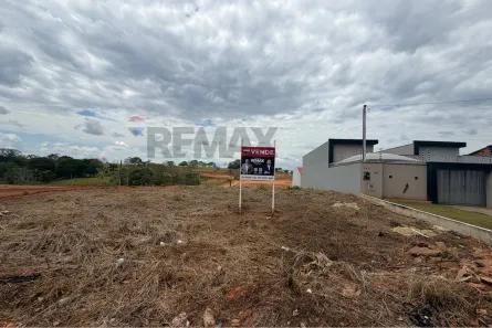 Lote/Terreno à venda, 572m² no Balneário Arco-Íris, Cacoal