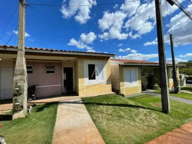 Casa com 2 Quartos à venda, 41m² no Parque Verde, Cascavel