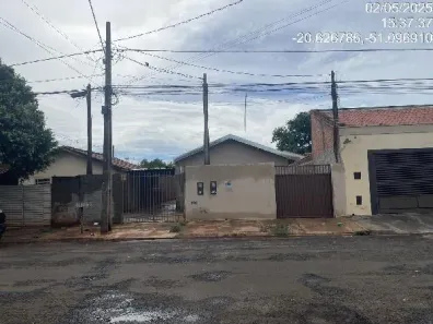 Casa com 2 Quartos à venda, 126m² no Conjunto Habitacional Apolinário Pires, Pereira Barreto