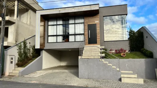 Sobrado com 3 Quartos à venda, 172m² no Arruda, Colombo