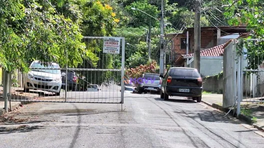 Lote/Terreno à venda, 1400m² no Mata Paca, Niterói