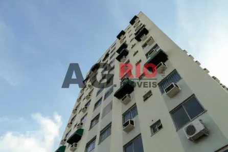 Apartamento com 2 Quartos à venda, 58m² no Cascadura, Rio de Janeiro